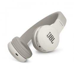 Навушники JBL E45BT White (JBLE45BTWHT) Фото Навушники JBL E45BT White (JBLE45BTWHT)