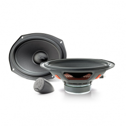   Focal Universal ISU 690