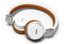 Навушники AKG Y45BT White (Y45BTWHT) Фото Навушники AKG Y45BT White (Y45BTWHT)